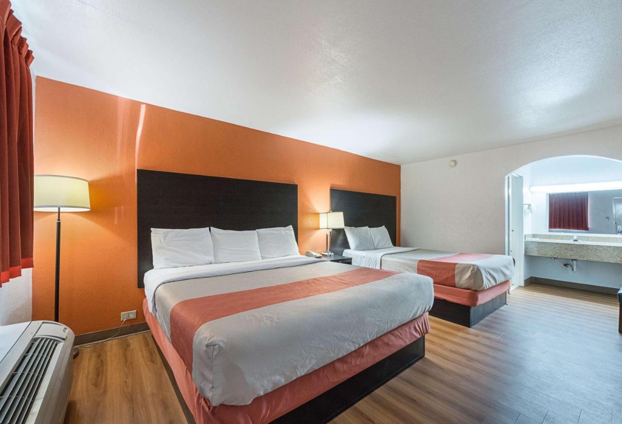Motel 6 San Antonio Tx I10 West Dış mekan fotoğraf
