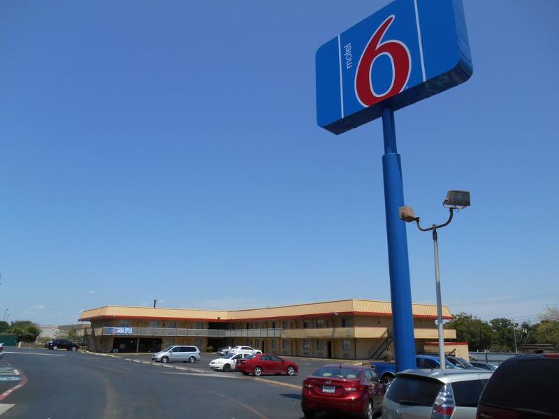 Motel 6 San Antonio Tx I10 West Dış mekan fotoğraf