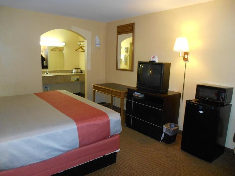 Motel 6 San Antonio Tx I10 West Dış mekan fotoğraf