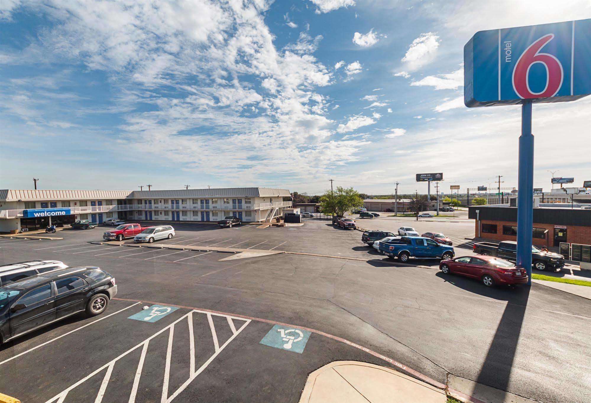 Motel 6 San Antonio Tx I10 West Dış mekan fotoğraf