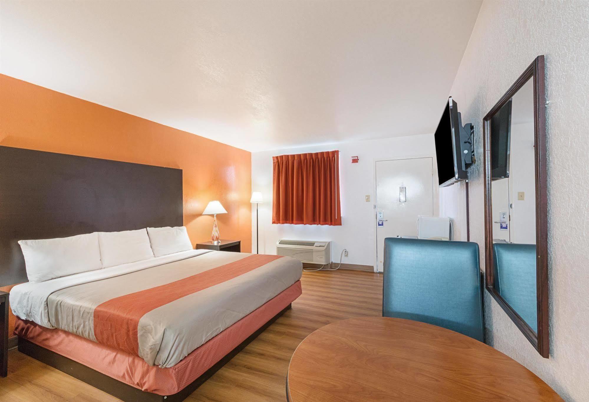 Motel 6 San Antonio Tx I10 West Dış mekan fotoğraf